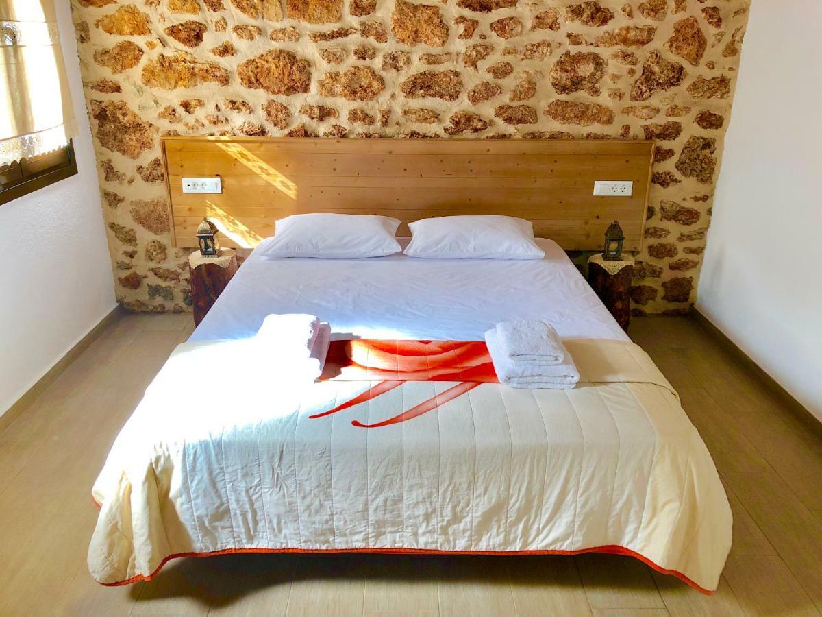 Bekos Traditional House Archangelos  Esterno foto